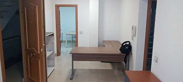 Foto 2 de Oficina en alquiler en calle Cánovas del Castillo con aire acondicionado