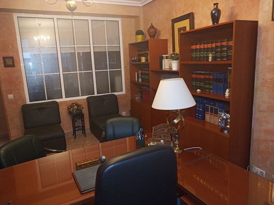 Foto 2 de Oficina en lloguer a Casco Antiguo amb aire acondicionat