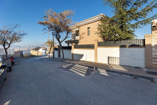 Foto 2 de Casa en venda a paseo Del Agua de 4 habitacions amb terrassa i piscina