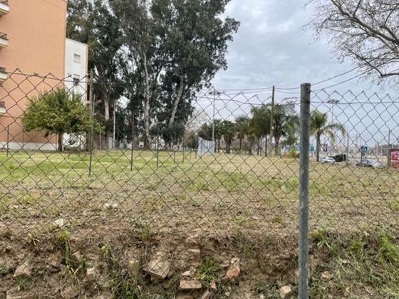 Foto 2 de Venta de terreno en Tablada de 457 m²