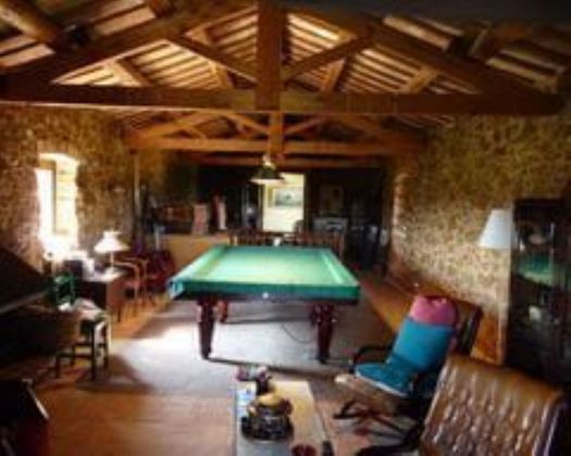 Foto 1 de Casa rural en venta en Verges de 9 habitaciones con terraza y piscina