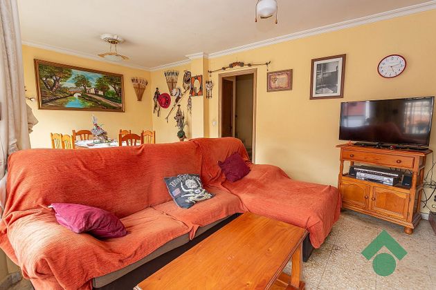 Foto 2 de Casa en venda a San García de 4 habitacions amb terrassa i garatge