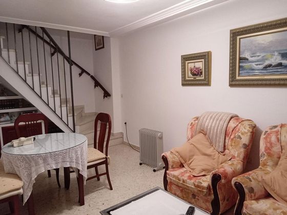 Foto 2 de Casa en venda a San Bartolomé - Judería de 4 habitacions amb garatge i aire acondicionat