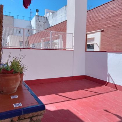 Foto 1 de Pis en venda a La Calzada de 3 habitacions amb terrassa i garatge