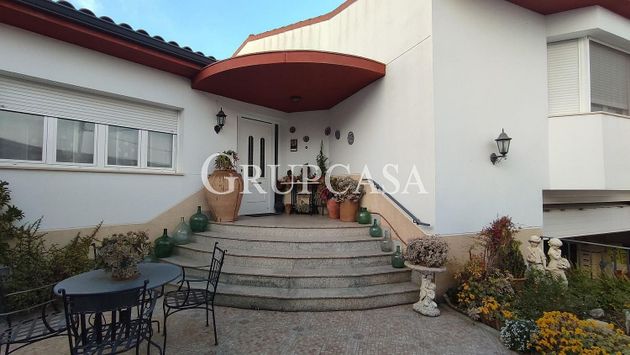 Foto 2 de Chalet en venta en Torres de Segre de 5 habitaciones con terraza y piscina