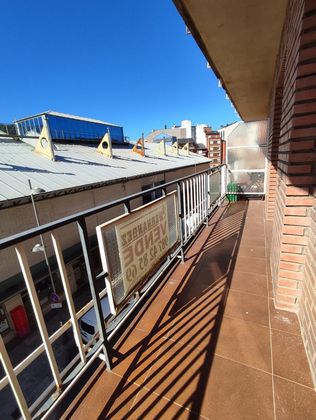 Foto 2 de Piso en venta en Centro - Ponferrada de 3 habitaciones con terraza y balcón