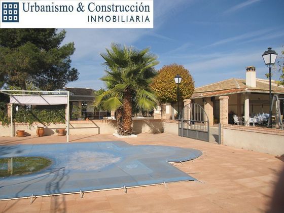 Foto 1 de Casa en venta en Ciudad Real de 4 habitaciones con piscina y jardín