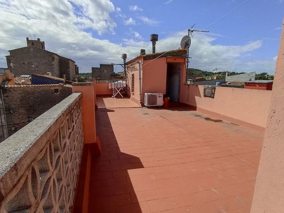 Foto 2 de Ático en venta en Gualta de 3 habitaciones con terraza y balcón