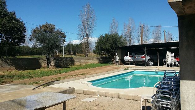 Foto 1 de Chalet en venta en Barenys de 6 habitaciones con terraza y piscina