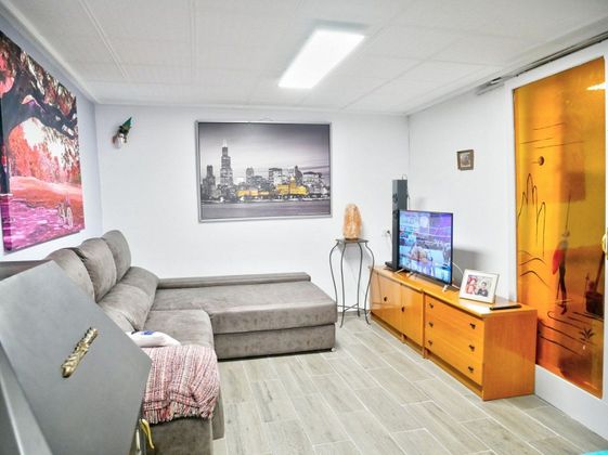 Foto 2 de Chalet en venta en Petrer de 4 habitaciones con terraza y calefacción