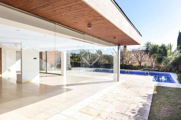 Foto 2 de Casa en venda a Ciutat Diagonal - La Miranda - La Mallola de 4 habitacions amb piscina i jardí