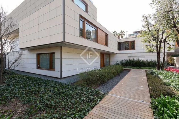 Foto 2 de Casa en venda a Ciutat Diagonal - La Miranda - La Mallola de 6 habitacions amb terrassa i piscina