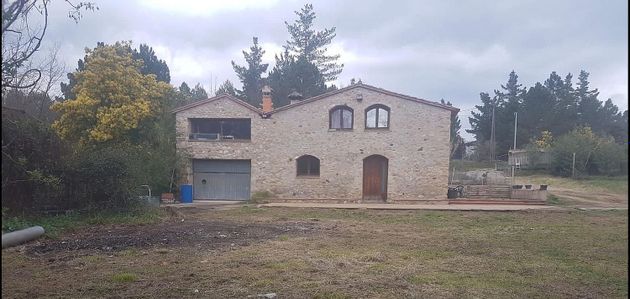 Foto 1 de Casa rural en venta en Riells i Viabrea de 3 habitaciones con garaje
