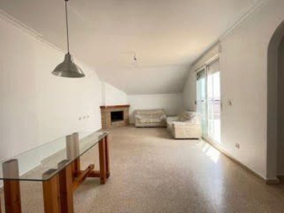 Foto 2 de Àtic en venda a Almansa de 3 habitacions amb terrassa i garatge