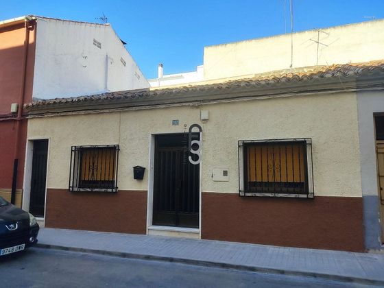 Foto 1 de Venta de chalet en Almansa de 3 habitaciones con terraza y calefacción