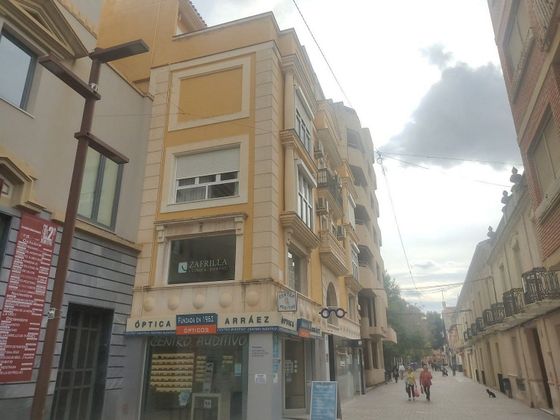Foto 1 de Venta de ático en Almansa de 3 habitaciones con terraza y garaje