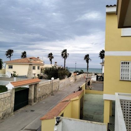Foto 1 de Pis en venda a avenida Del Papa Luna de 1 habitació amb terrassa i garatge