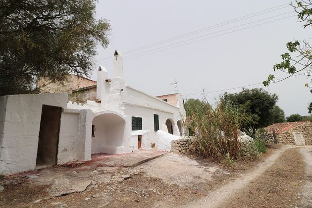 Foto 2 de Casa rural en venda a Alaior de 5 habitacions amb terrassa i jardí