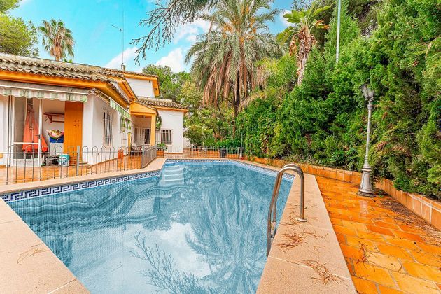 Foto 1 de Xalet en venda a Campolivar de 6 habitacions amb terrassa i piscina