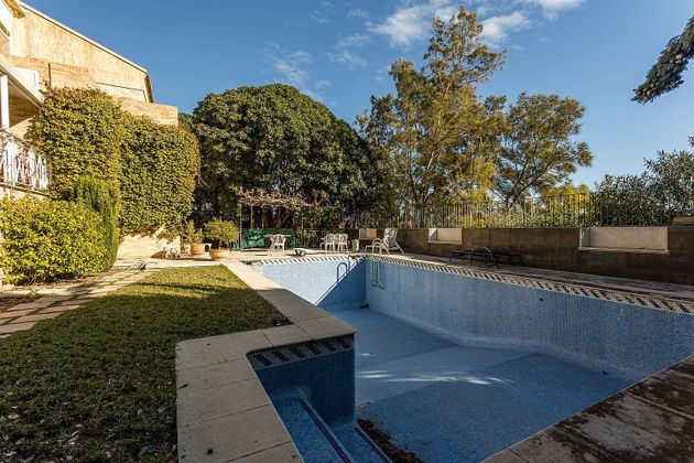 Foto 2 de Venta de chalet en Casas Verdes - Ermita de 7 habitaciones con terraza y piscina