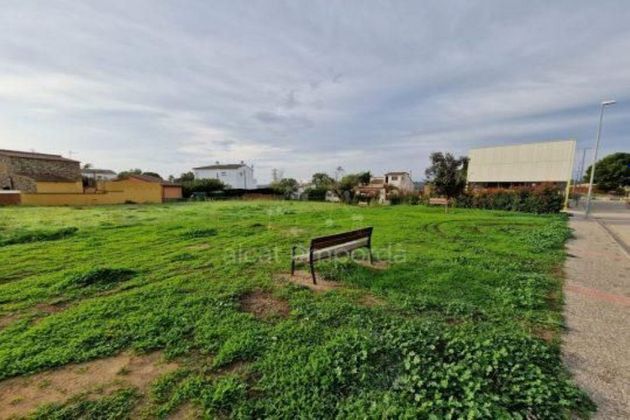 Foto 1 de Venta de terreno en Garriguella de 1603 m²