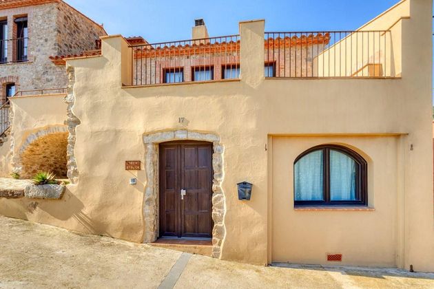 Foto 2 de Casa rural en venda a Cantallops de 5 habitacions amb terrassa i garatge