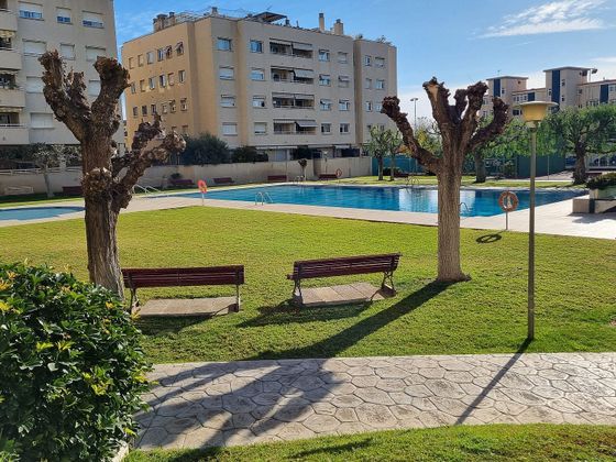 Foto 2 de Piso en venta en Vilassar de Mar de 4 habitaciones con piscina y garaje