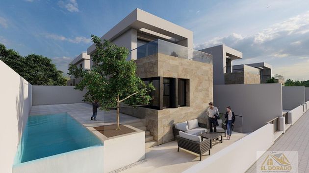 Foto 2 de Venta de chalet en Benferri de 3 habitaciones con terraza y piscina