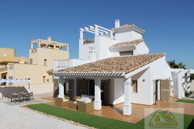Foto 1 de Casa en venta en Playa del Esparto-Veneziola de 3 habitaciones con terraza y piscina