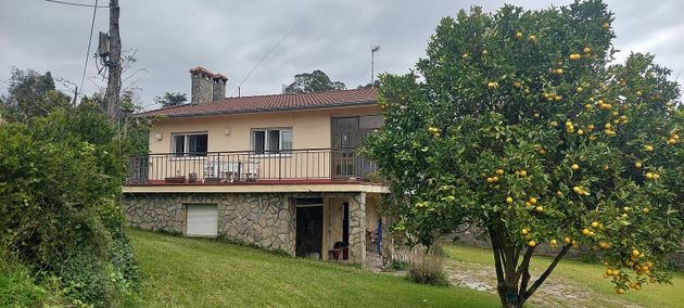 Foto 2 de Xalet en venda a Selorio - Tornón de 4 habitacions amb terrassa i garatge