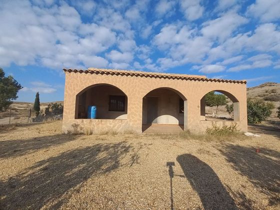 Foto 1 de Casa en venda a Cuevas del Almanzora pueblo de 1 habitació amb jardí