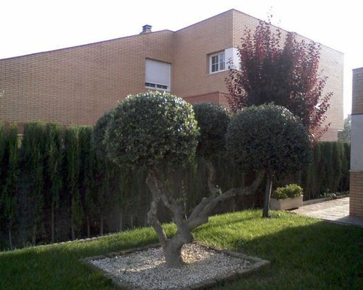Foto 2 de Casa en venda a Villarrapa - Garrapinillos de 4 habitacions amb terrassa i piscina