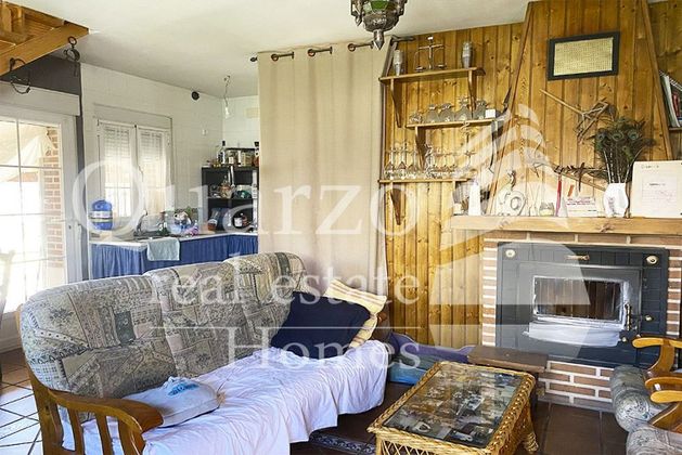 Foto 1 de Xalet en venda a Juarros de Voltoya de 4 habitacions amb garatge i jardí
