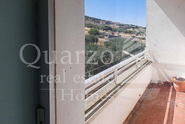 Foto 2 de Venta de piso en Sierra de Fuentes de 4 habitaciones con terraza y ascensor