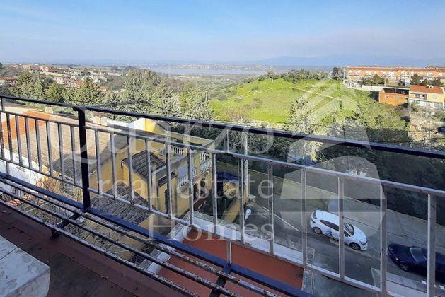 Foto 2 de Pis en venda a Cazalegas de 3 habitacions amb terrassa