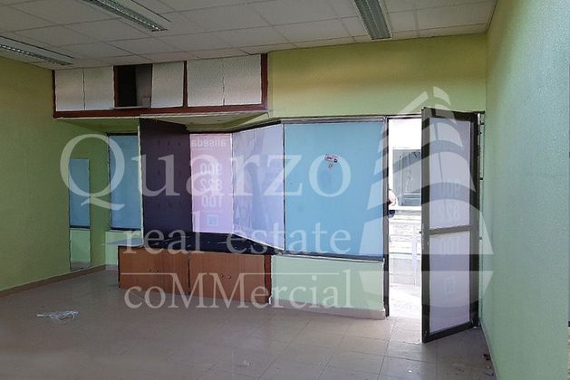 Foto 1 de Local en venta en Centro - Cáceres con aire acondicionado y calefacción