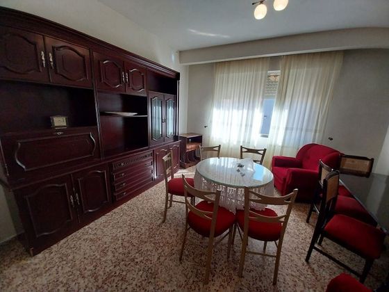 Foto 1 de Piso en alquiler en Cobeja de 4 habitaciones con terraza y muebles