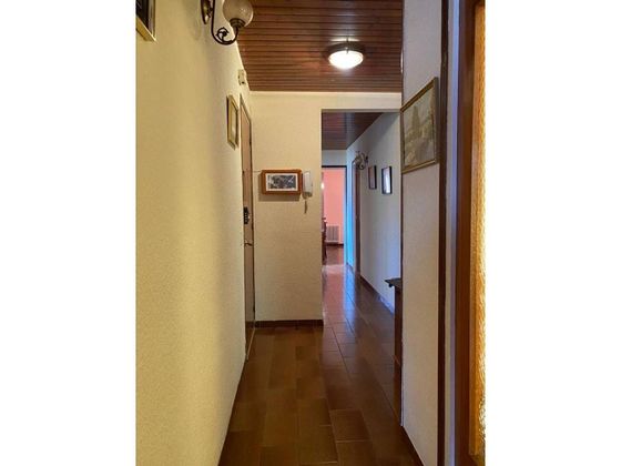 Foto 2 de Piso en venta en Bagà de 4 habitaciones con balcón