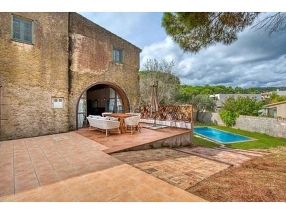 Foto 2 de Xalet en venda a carretera De Sant Pol de 7 habitacions amb terrassa i piscina