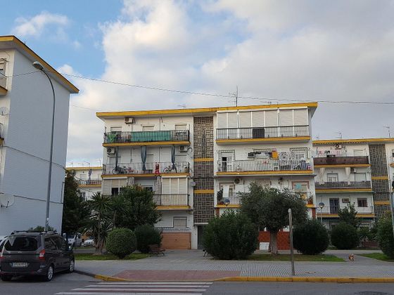 Foto 1 de Pis en venda a Rinconada (La) de 4 habitacions amb balcó