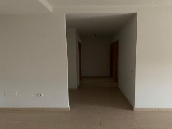 Foto 2 de Venta de piso en Malagón de 3 habitaciones y 95 m²
