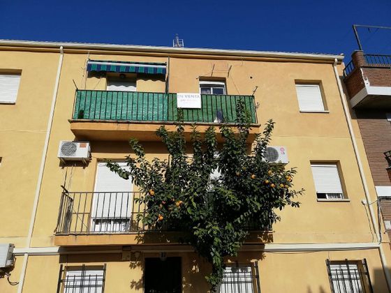 Foto 1 de Piso en venta en Linares de 2 habitaciones con balcón