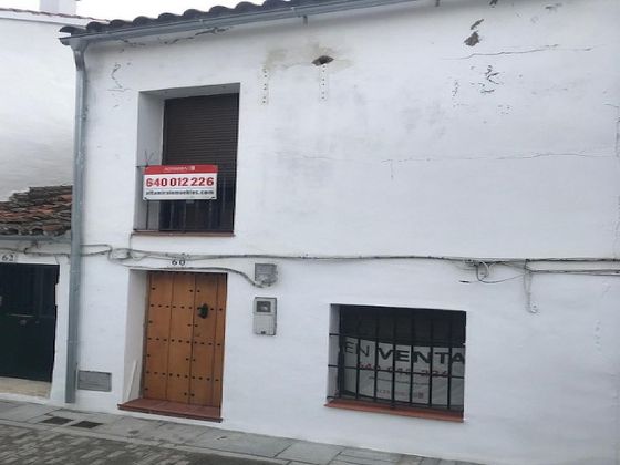 Foto 1 de Casa en venta en Cazalla de la Sierra de 3 habitaciones con terraza