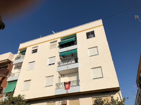 Foto 1 de Piso en venta en Palma del Río de 3 habitaciones con terraza
