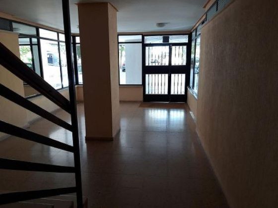 Foto 2 de Venta de piso en Alcázar de San Juan de 4 habitaciones con terraza