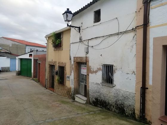 Foto 2 de Casa en venda a Arroyomolinos (Cáceres) de 2 habitacions i 116 m²