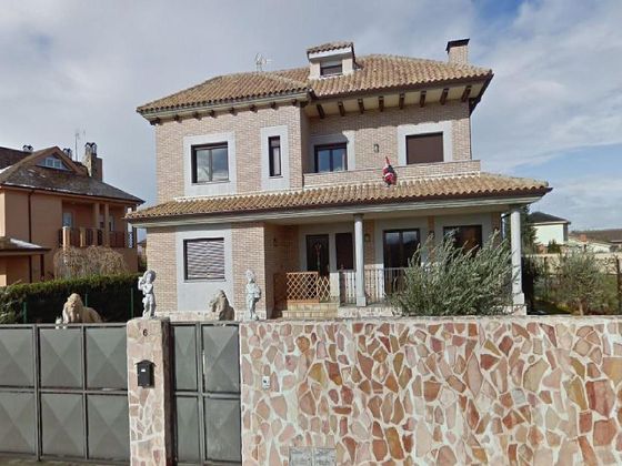 Foto 2 de Casa en venda a Morales del Vino de 4 habitacions i 595 m²