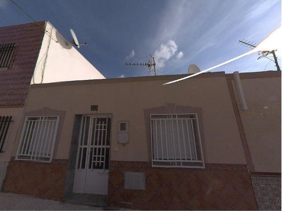 Foto 1 de Casa en venta en La Cañada-Costacabana-Loma Cabrera-El Alquián de 1 habitación y 52 m²