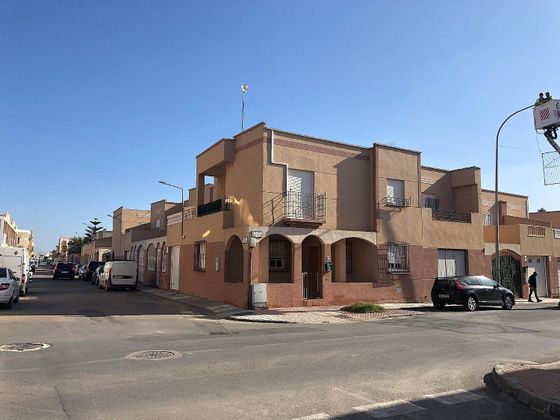 Foto 1 de Casa en venda a San Isidro - Campohermoso de 4 habitacions amb terrassa