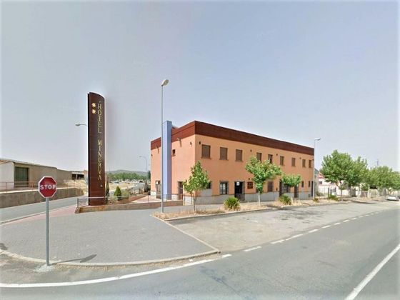 Foto 2 de Edifici en venda a Chillón de 1234 m²